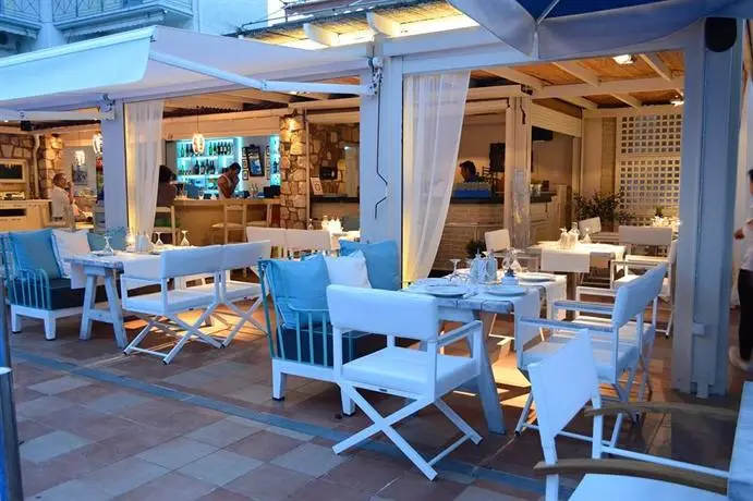 Oasis Beach Hotel Argo-Saronic Islands 