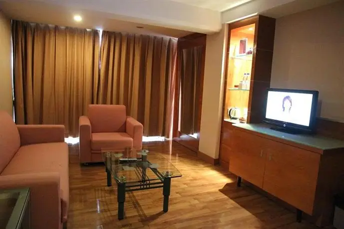 Yihe Hotel Ouzhuang 