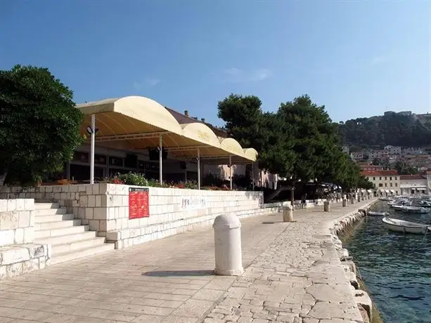 Delfin Hvar Hotel 