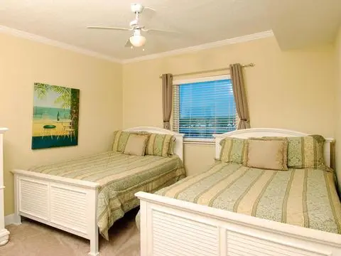 Sanibel Condominiums 