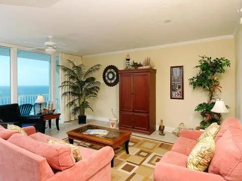 Sanibel Condominiums 