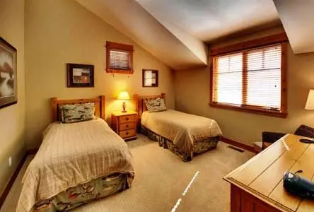 Tahoe Mountain Lodging 