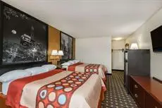 Super 8 by Wyndham Indianapolis NE Castleton Area 