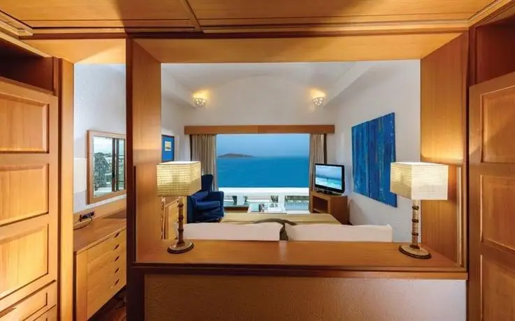 Elounda Peninsula All Suite Hotel 