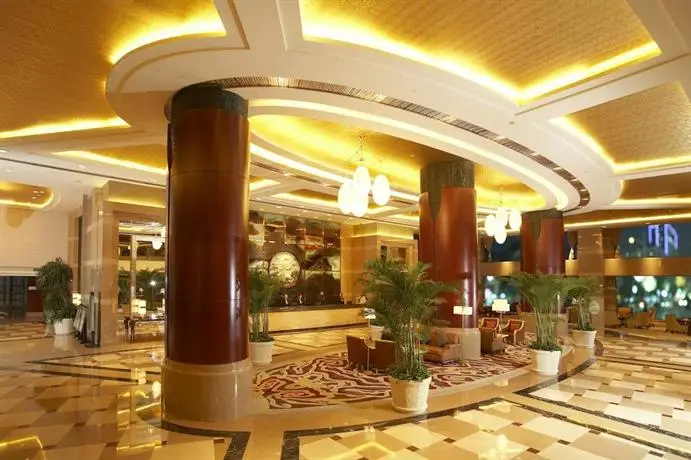 New Century Qingtian Zhengda Hotel 