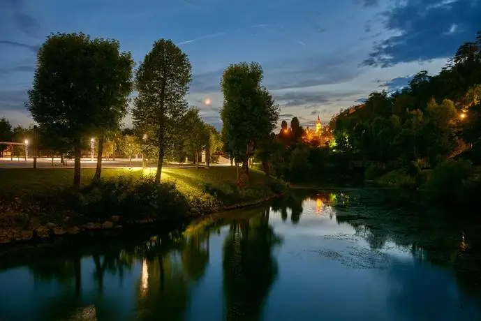 Postojna Cave Hotel Jama