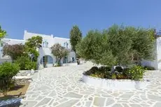 Lianos Village 