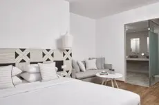 Mykonos Kosmoplaz Beach Resort Hotel 