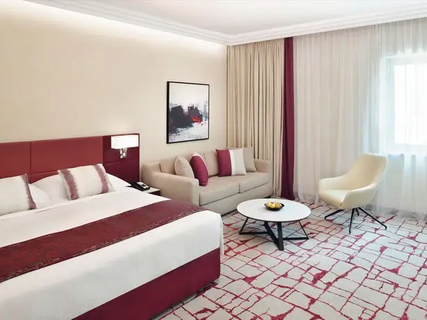 Movenpick Hotel & Apartments Bur Dubai 