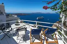 Porto Fira Suites 