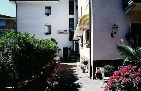 Hotel Elvezia Baveno 