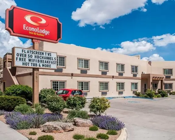 Econo Lodge Inn & Suites Santa Fe 