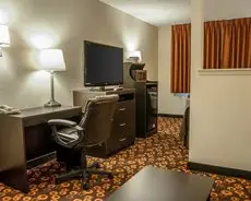 Econo Lodge Inn & Suites Santa Fe 