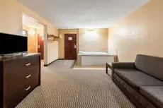 Quality Inn & Suites Cincinnati Ohio 