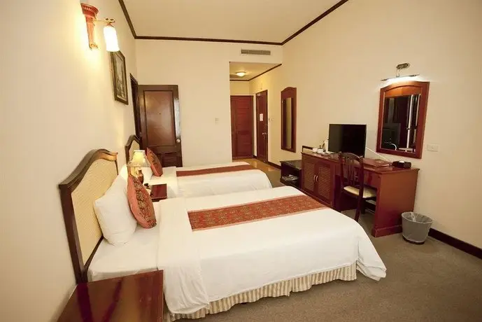 Asean HaLong Hotel 