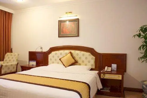 Halong Pearl Hotel 