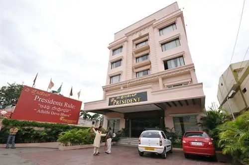 President Business Hotel