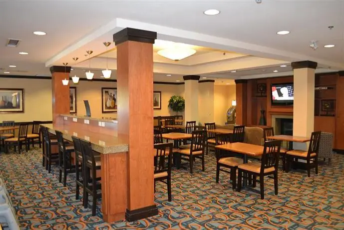 Fairfield Inn & Suites Kelowna