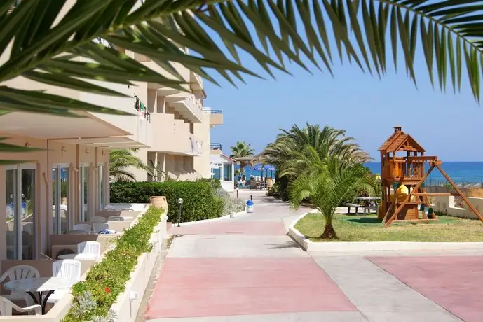 Seafront Apartments Adelianos Kampos 