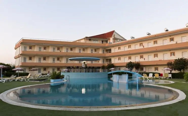 Bayside Hotel Katsaras 