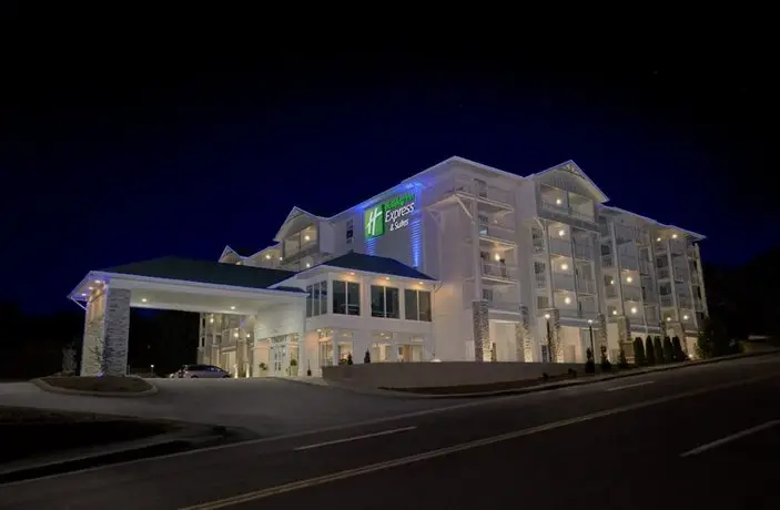 Holiday Inn Express Pigeon Forge - Sevierville