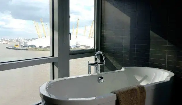 Radisson Blu Edwardian New Providence Wharf 