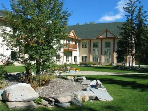 BEST WESTERN Plus Valemount Inn & Suites