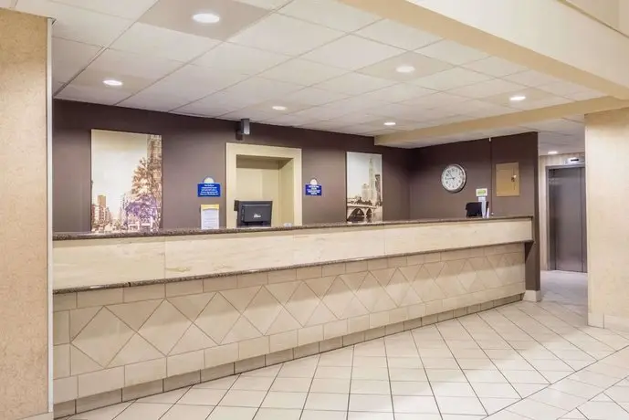 Days Inn by Wyndham Columbus Airport 