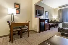 Comfort Suites Keeneland/Airport 