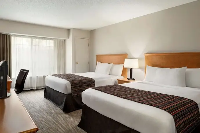 Country Inn & Suites by Radisson Columbus Airport OH