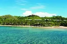 Outrigger Fiji Beach Resort 