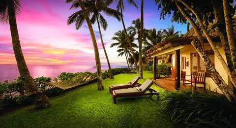 Outrigger Fiji Beach Resort 