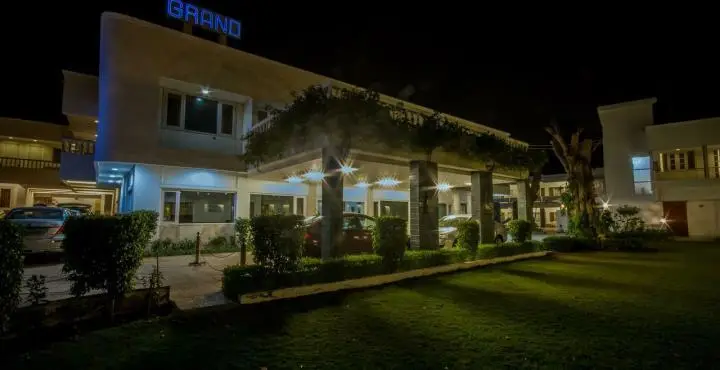 Grand Hotel Agra