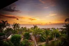 Iloha Seaview Hotel 