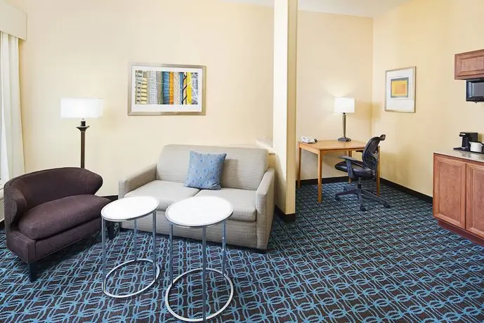 Fairfield Inn & Suites by Marriott Lafayette South 