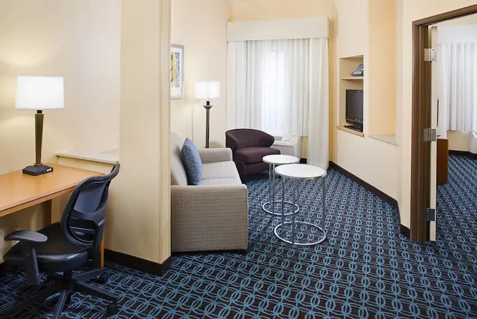 Fairfield Inn & Suites by Marriott Lafayette South 