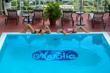 The Mafolie Hotel 