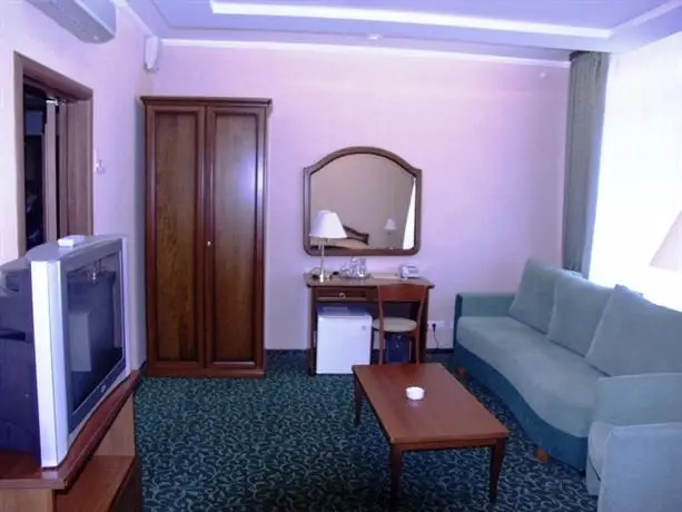 Sosnovy Bor Park-Hotel 