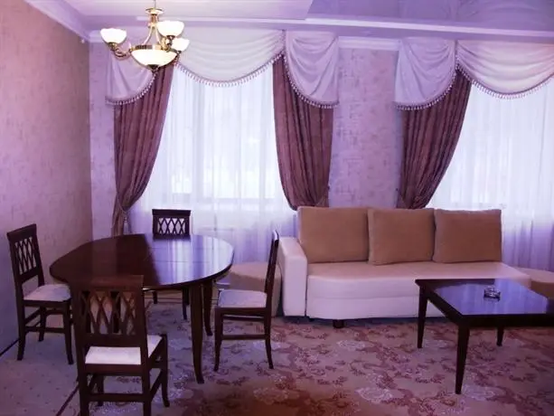 Sosnovy Bor Park-Hotel 