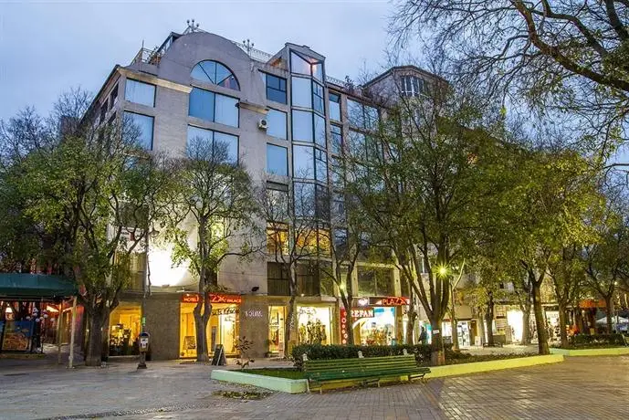 Plaza Hotel Varna 