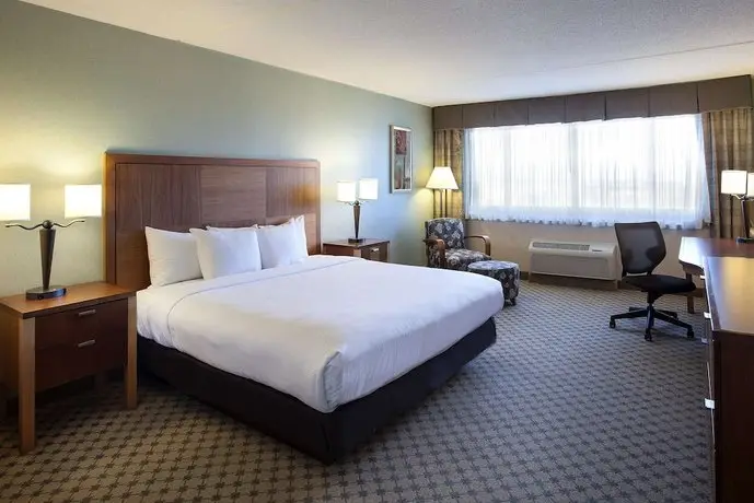 DoubleTree by Hilton Philadelphia Valley Forge 