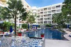 Deevana Plaza Phuket 