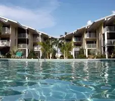 Cayman Reef Resort 