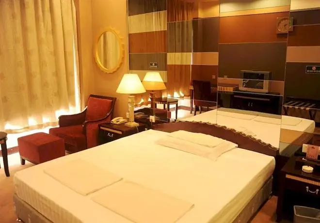 Hongkou International Hotel Yantai 