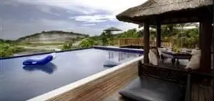 Puri Bendesa Villas