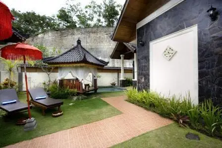 Puri Bendesa Villas 