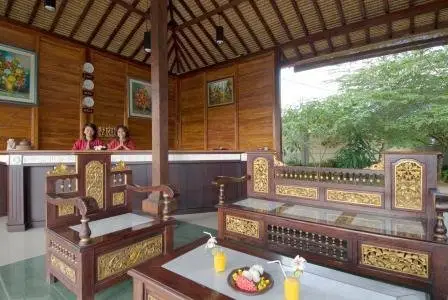 Puri Bendesa Villas 