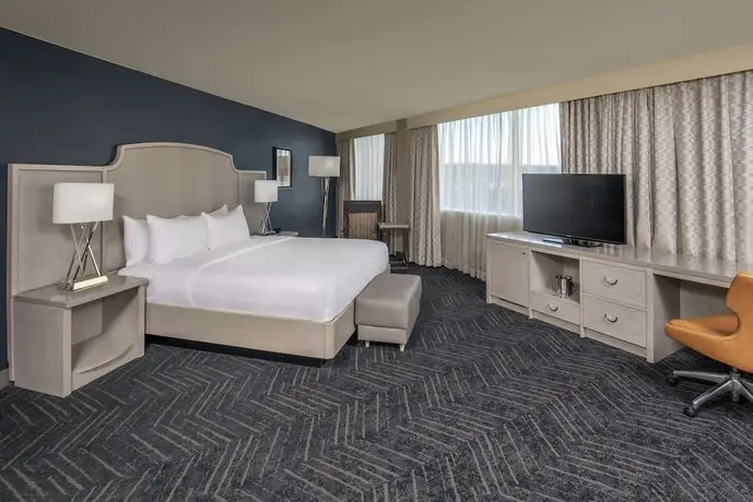 DoubleTree by Hilton Hotel Nashville-Downtown 