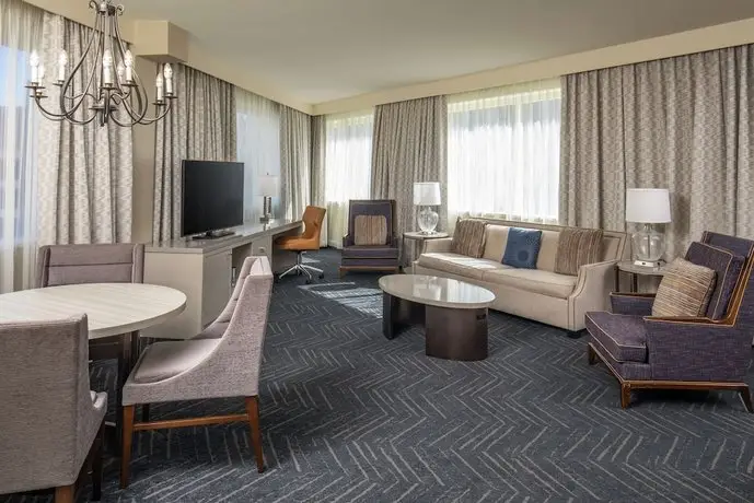 DoubleTree by Hilton Hotel Nashville-Downtown 