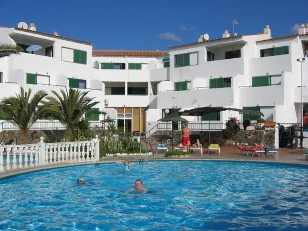 Apartamentos Alondras Park 